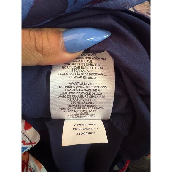 Jones New York Floral Smocked Neck Blouse PXS NWT Off-Shoulder. Boho Resort Top - Picture 7 of 8